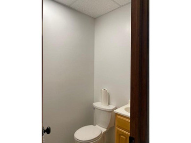 Excellent Investment Opportunity right on the Hillside Ave! - photo 8