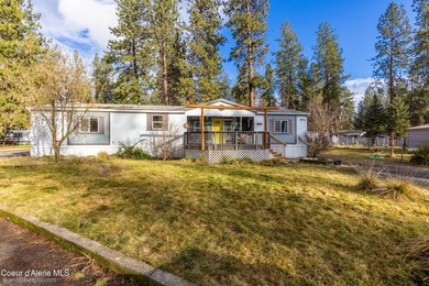 Motivated Seller! Come take a look at this spacious double-wide - photo 33