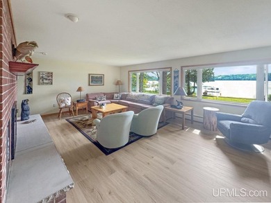 Fortune Lake Waterfront Home! Opportunities like this are - photo 8