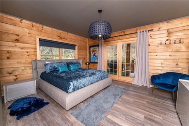New custom log cabin on Sugar Mountain offering the perfect - photo 18
