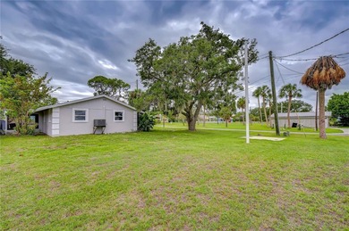 Move-in ready and beautifully updated, this freshly renovated - photo 3