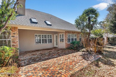Beautiful home loaded with curb appeal, circular dive and side - photo 42