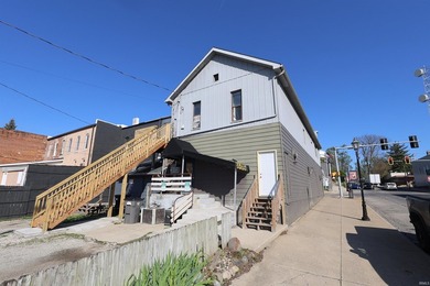 Amazing Opportunity in Desirable Downtown Syracuse! Discover the - photo 2