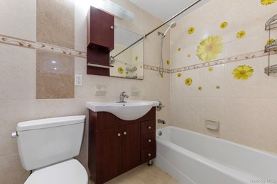 Duplex Penthouse 3 bedrooms condo unit in the heart of downtown - photo 9