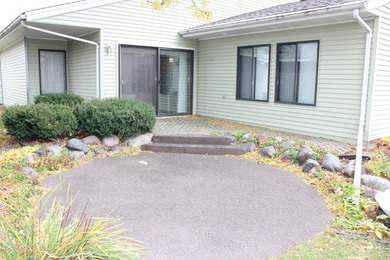 Welcome home to comfortable, convenient, and carefree living in - photo 2