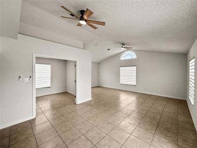 Virtually Staged. BEAUTIFULLY UPDATED & MOVE-IN READY! This - photo 8