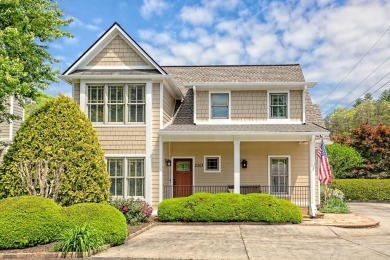Lake Home For Sale in Hiawassee, Georgia