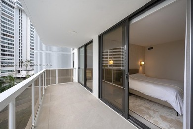 The largest floor plan below penthouse level at 9 Island Avenue - photo 22