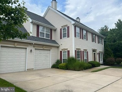 Experience low-maintenance luxury living in this beautifully - photo 4