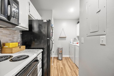 Welcome to this spacious and charming two-story, second-floor - photo 6