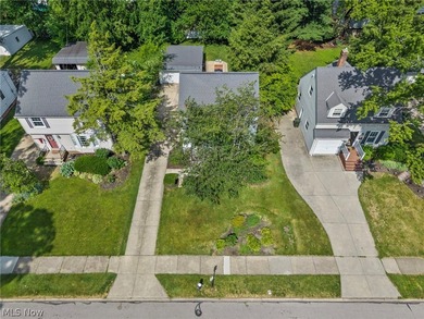 Welcome Home to 444 Canterbury Road in Bay Village! Nestled in - photo 5