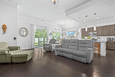 Skip the new build process with this one-level Litchfield model - photo 29