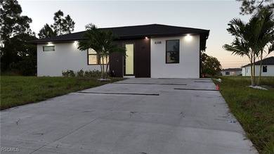 Lehigh Acres Area Home For Sale in Lehigh Acres Florida