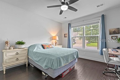 Skip the new build process with this one-level Litchfield model - photo 34