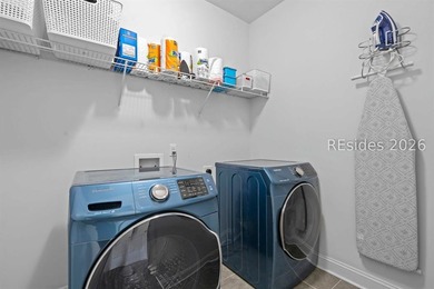 Skip the new build process with this one-level Litchfield model - photo 38