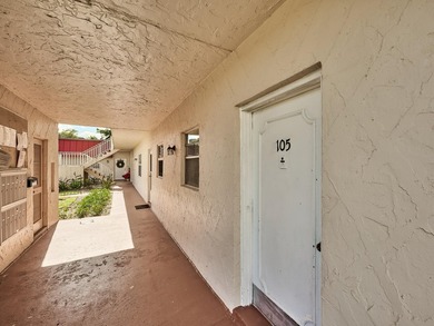 RENT TO OWN, Welcome to this charming two-bedroom, two-bathroom - photo 2