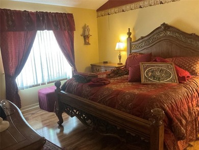 Custom San Marino model with beautiful golf course views - photo 7