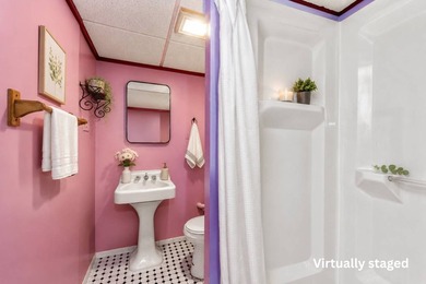 Don't miss this beautiful, semi-detached brick Tudor in premier - photo 11