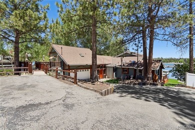 Prime lakefront living at its finest! This turnkey waterfront - photo 17