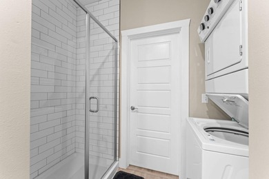 101 Willow Oak Lane is a 4-bedroom, 4-bathroom modern - photo 21