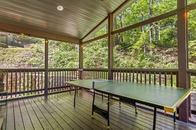 101 Willow Oak Lane is a 4-bedroom, 4-bathroom modern - photo 32