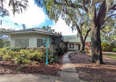 Lake Home For Sale in Sebring, Florida
