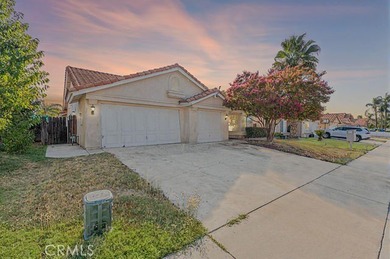 Diamond Valley Lake Home Active Under Contract in Hemet California