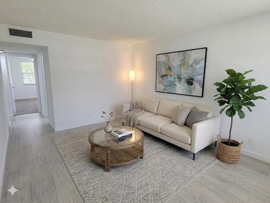 MOVE-IN READY 2BR/1.5BA condo with CENTRAL AIR. Can be rented - photo 6