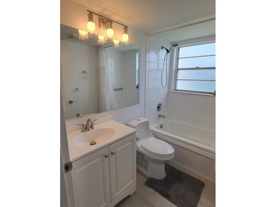 MOVE-IN READY 2BR/1.5BA condo with CENTRAL AIR. Can be rented - photo 7