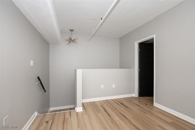 Welcome to 1133 West 9th Street, unit 321. Experience Downtown - photo 11
