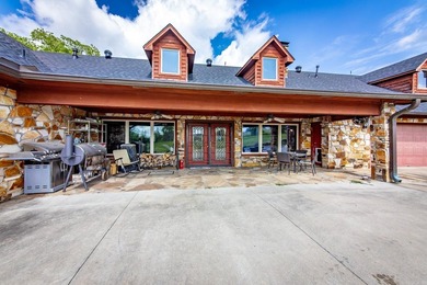 New Roof!!! Recently annexed into Haskell, this property offers - photo 21