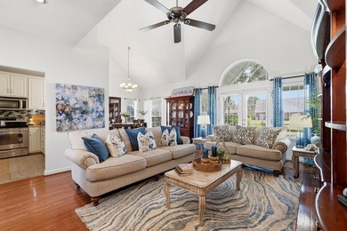 Wake up to peaceful lake views and end your day watching the - photo 4