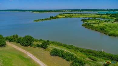 One of a kind Lake Belton property, 1.7 acres with access to the - photo 6