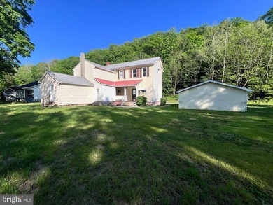 Updated Colonial with newer upgrades and much potential. Newer - photo 3