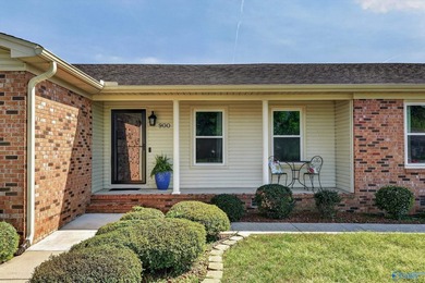 Located in desirable Southeast Huntsville, in Jones Valley - photo 4