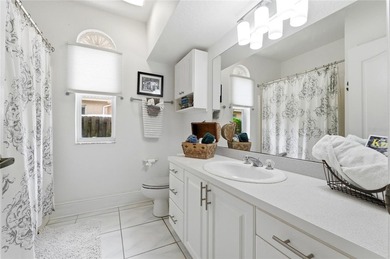 Spanish-inspired architecture, artistic flair, and breathtaking - photo 25