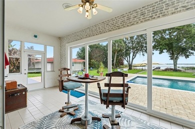 Spanish-inspired architecture, artistic flair, and breathtaking - photo 31