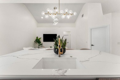 Exceptional modern masterpiece shows like a magazine model home - photo 37