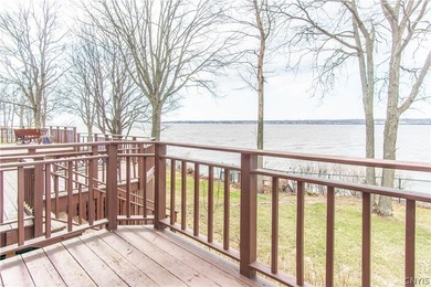 Charming Cedar sided lakefront Ranch home just outside Historic - photo 45