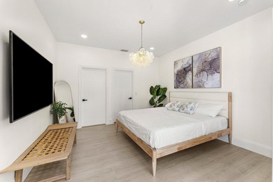 Exceptional modern masterpiece shows like a magazine model home - photo 45