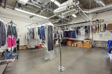 Dry-cleaning business for sale with long-term leases. Rare - photo 5