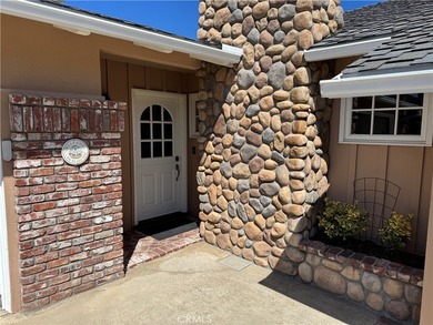416 Aliso Ave - photo 2