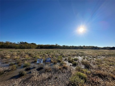 Lake Tawakoni Lot For Sale in Lone Oak Texas