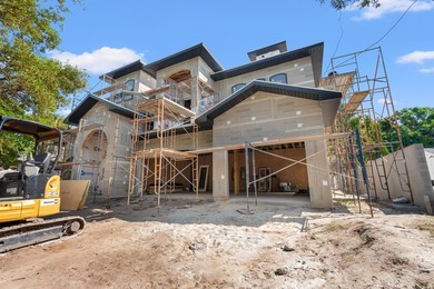 Welcome to your brand-new custom home, just a short stroll from - photo 3