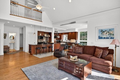 Perched above Shoestring Bay, this magnificent waterfront - photo 21