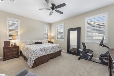 Welcome to this beautifully maintained and thoughtfully designed - photo 22