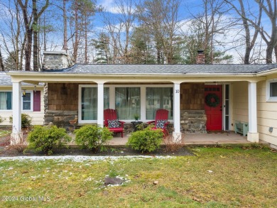 Kinderhook Lake Home Sale Pending in Kinderhook New York