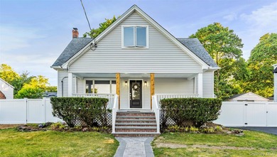 Welcome to this stunning fully renovated home, move-in ready - photo 1