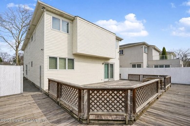 First Time Offered! Pride of ownership shows in this large 2 - photo 31