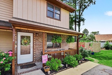 Welcome home to this stunning townhome that truly checks all the - photo 6